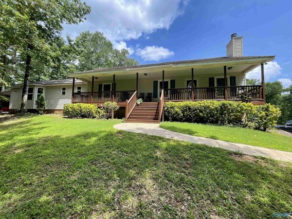 184 Sequoyah Road, Pell City, AL 35128