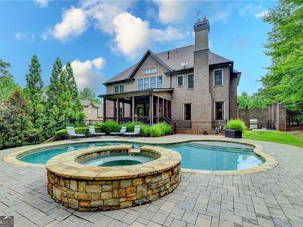 215 Penrith Place, Atlanta, GA 30350