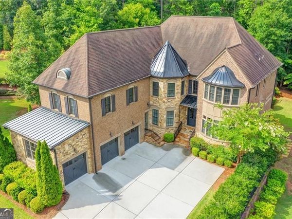215 Penrith Place, Atlanta, GA 30350