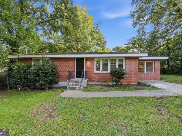 1112 Valley View Road SE, Atlanta, GA 30315