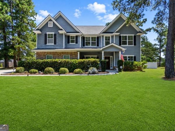 214 Cypress Lakes Drive, Bloomingdale, GA 31302