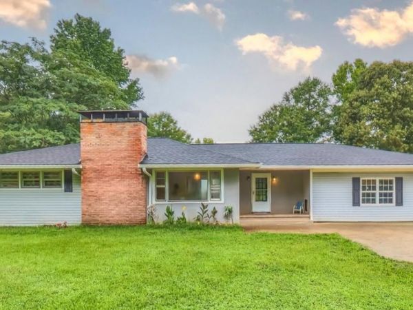 1556 Cashtown Road, Bremen, GA 30110