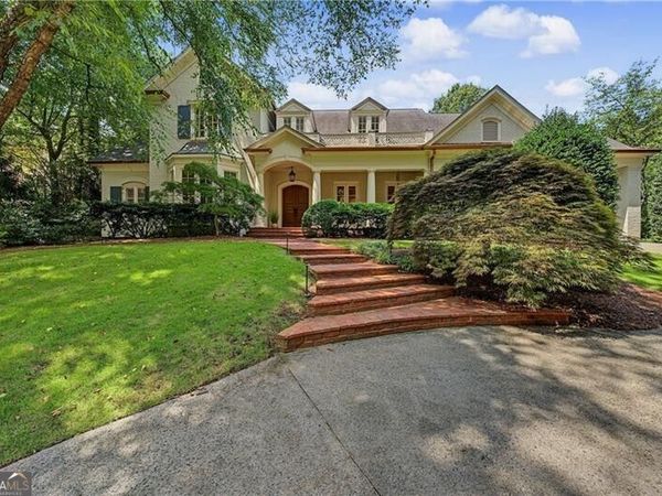 82 Blackland Road NW, Atlanta, GA 30342