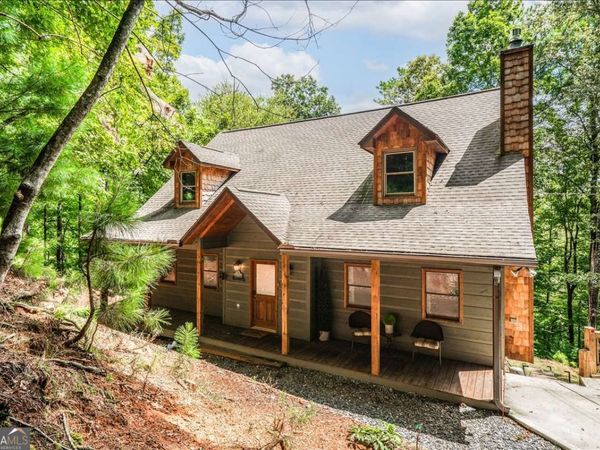 411 Gunite Circle, Ellijay, GA 30540