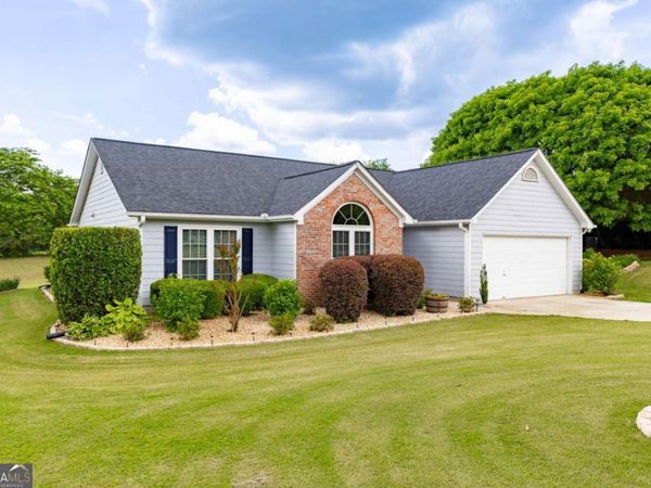 8860 Creekstone Place, Gainesville, GA 30506