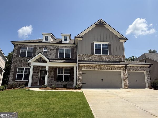 5527 Tullis Drive, Gainesville, GA 30507