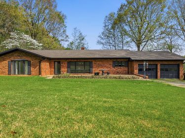 1601 Shallow Creek Circle, Paducah, KY 42001