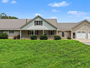141 Leech Hill Cemetery Road, Fredonia, KY 42411