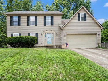 2765 Woodlawn Way, Lexington, KY 40511