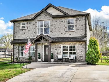 200 Texas Avenue, Oak Grove, KY 42262