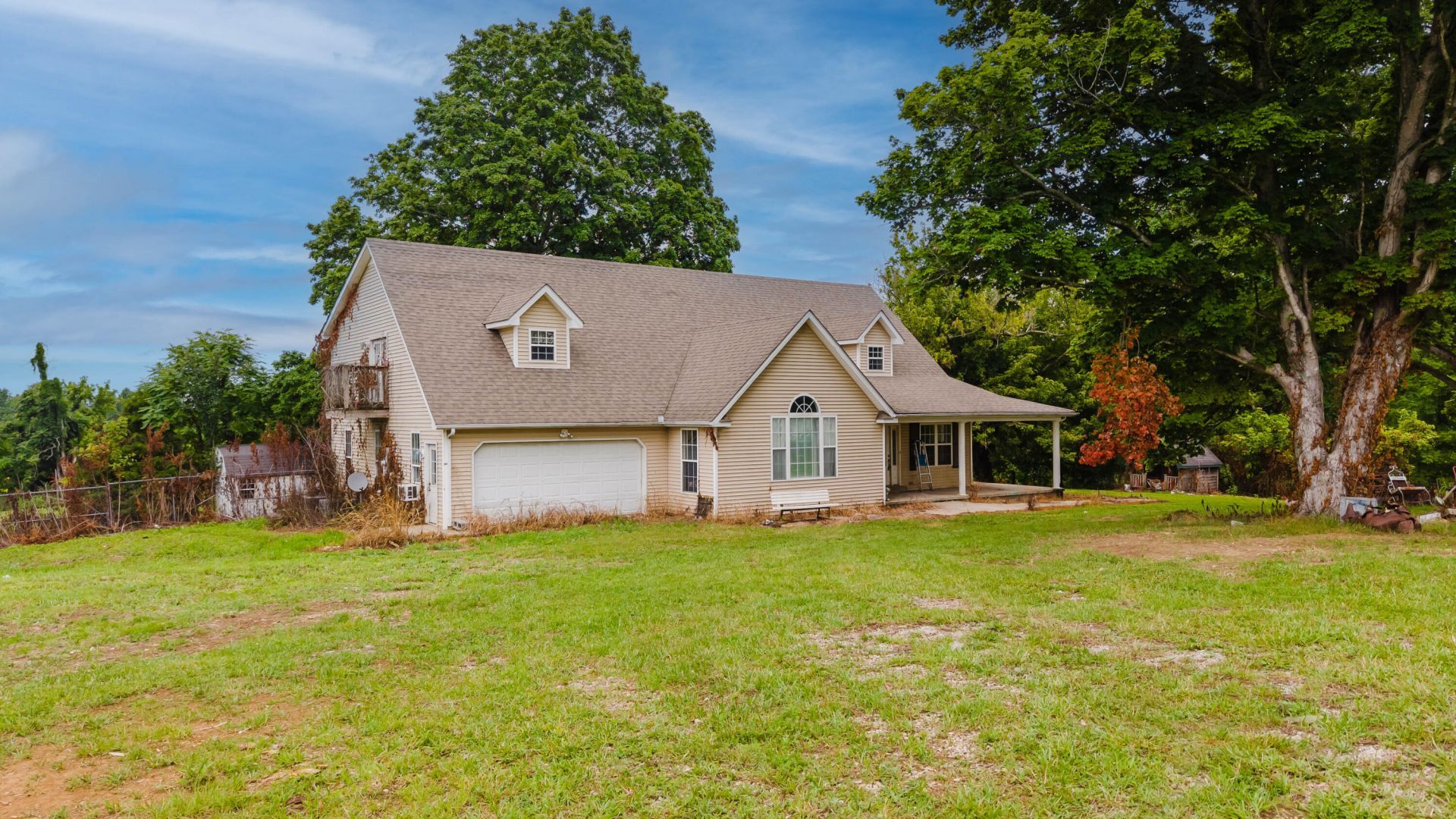 2416 Meador Port Oliver Rd Road, Scottsville, KY 42164 Main Photo
