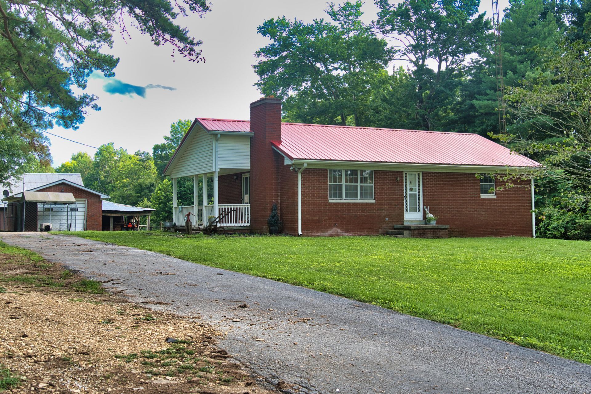 1321 KY-80 , Windsor, KY 42565