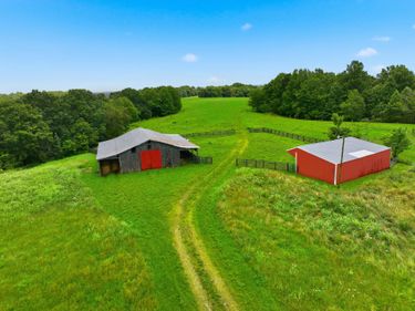 800-850 Decatur Road, Russell Springs, KY 42642