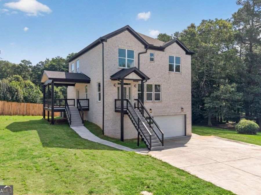 Property Image 8