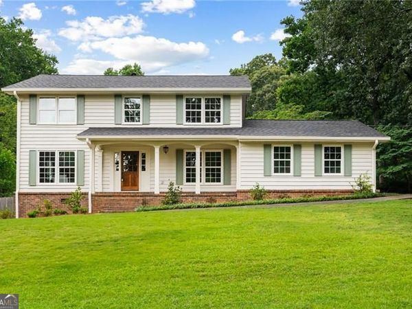 194 Pioneer Trail, Marietta, GA 30068