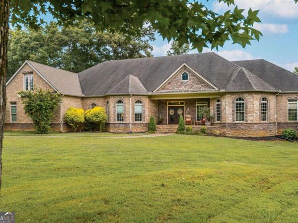 456 E Valley Road NE, Rydal, GA 30171