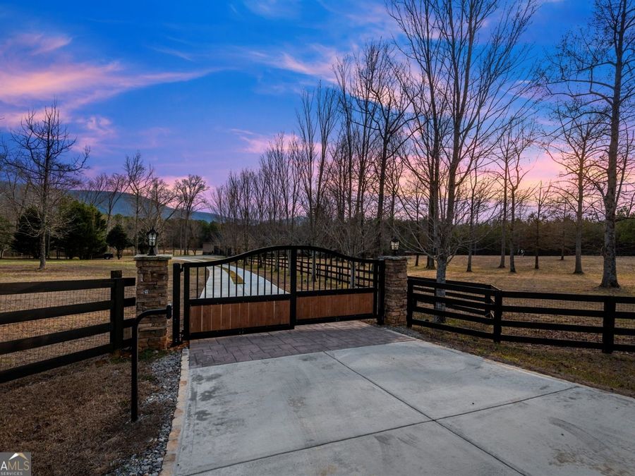 Property Image 128