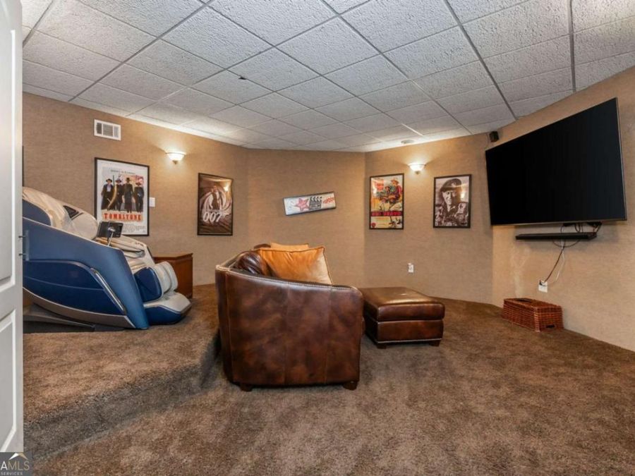 Property Image 80