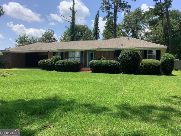 354 Smoak Bridge Cir, Warwick, GA 31796