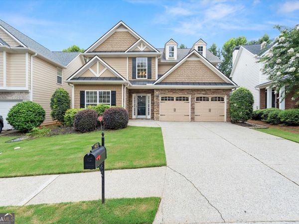 433 Highlands Loop, Woodstock, GA 30188