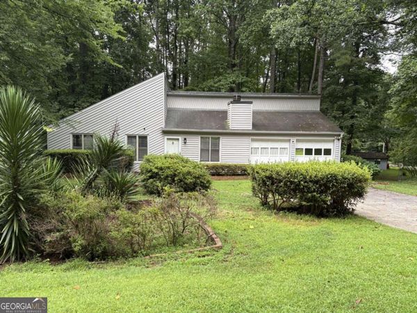 5506 Vaughn Road, Woodstock, GA 30188