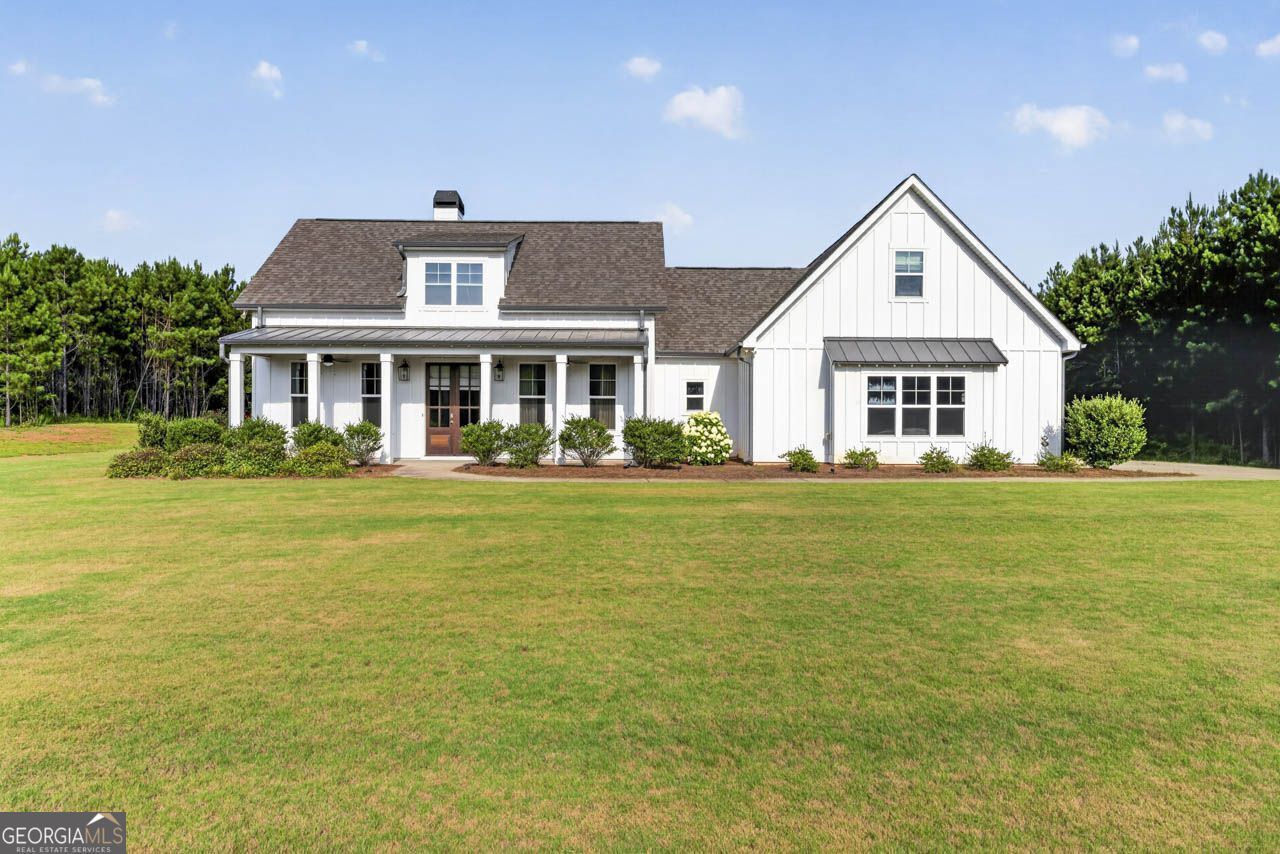 201 Golden Cloud Court, Williamson, GA 30292 Main Photo