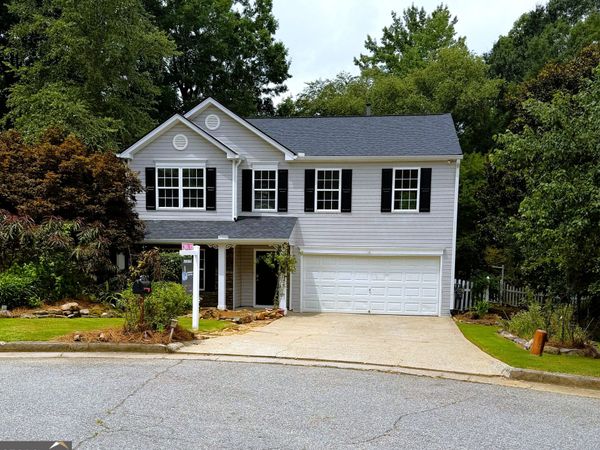 528 Lazy River Lane, Woodstock, GA 30188