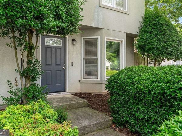 502 Defoors Landing NW, Atlanta, GA 30318