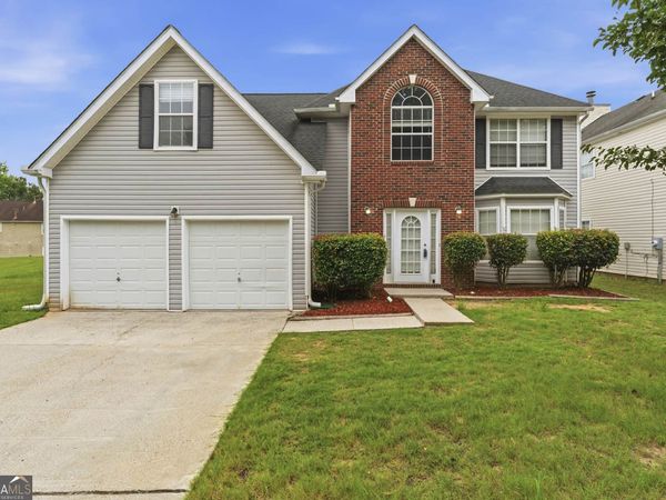 11925 Spring Lake Way, Fayetteville, GA 30215