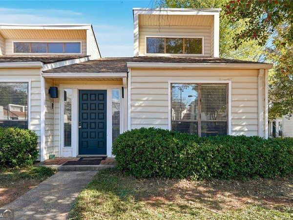 813 Serramonte Drive NE, Marietta, GA 30068