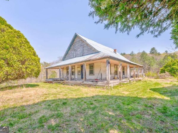365 Waters Road, Mccaysville, GA 30555