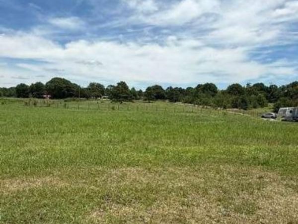 682 McDonough Road S, Griffin, GA 30224
