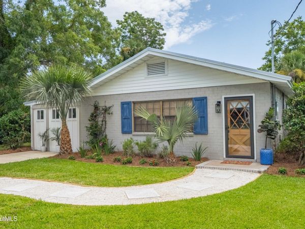 706 Island View Drive, Brunswick, GA 31525