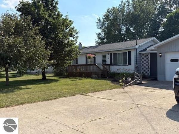 314 Essex S, Kalkaska, MI 49646