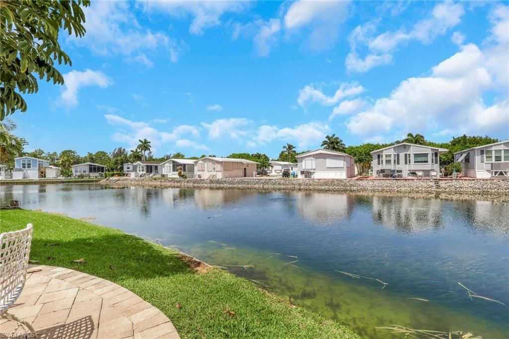 386 Leopard Ln, Unit 386, Naples, FL 34114 Photo