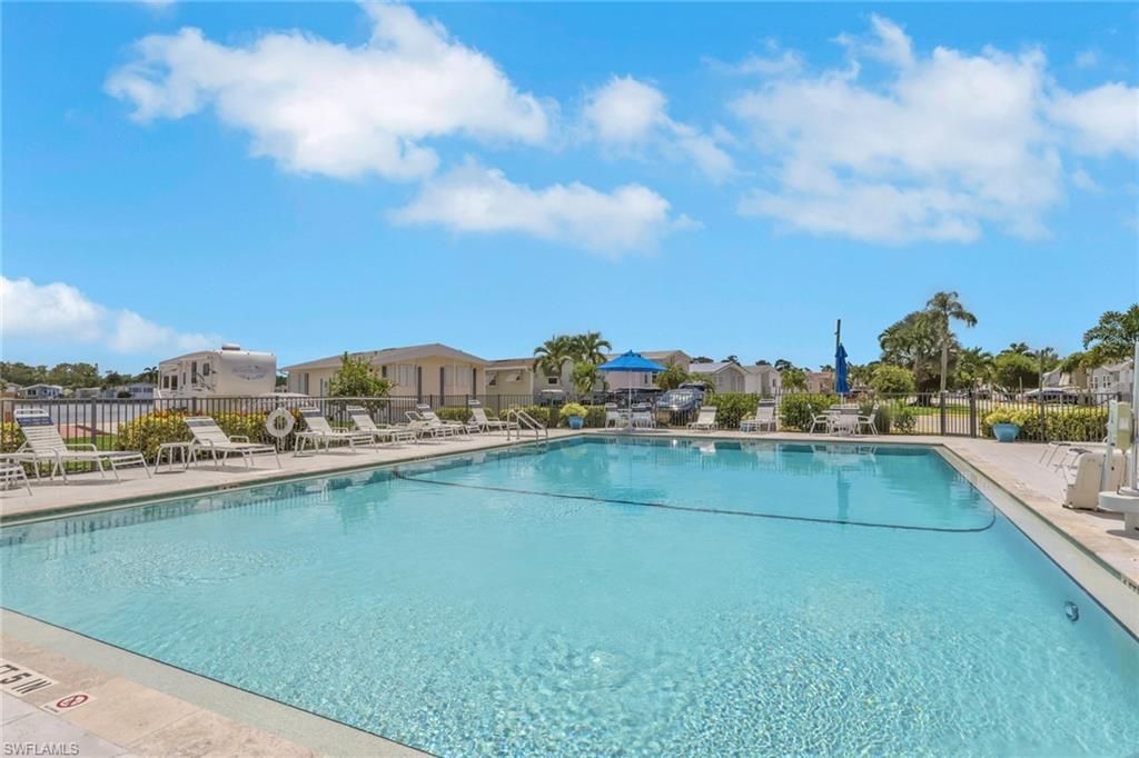 386 Leopard Ln, Unit 386, Naples, FL 34114 Photo