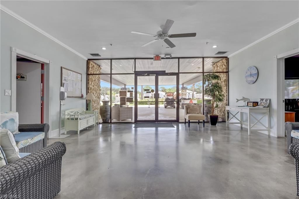 386 Leopard Ln, Unit 386, Naples, FL 34114 Photo