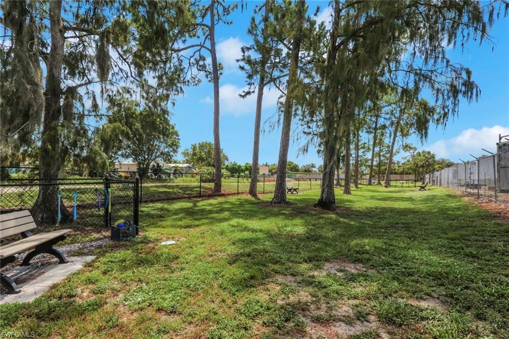 386 Leopard Ln, Unit 386, Naples, FL 34114 Photo