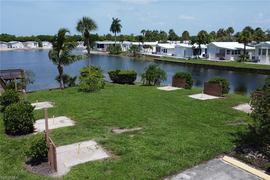 386 Leopard Ln, Unit 386, Naples, FL 34114 Photo