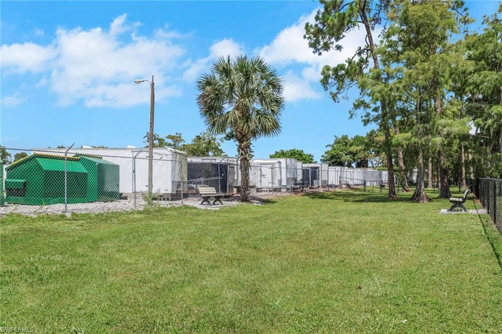 386 Leopard Ln, Unit 386, Naples, FL 34114 Photo