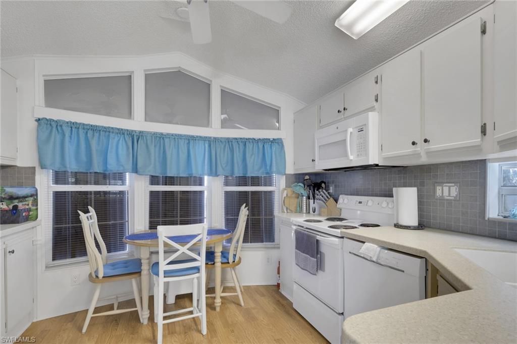 386 Leopard Ln, Unit 386, Naples, FL 34114 Photo