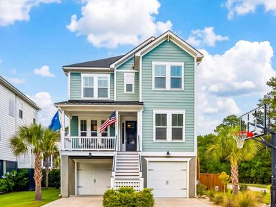 523 Amalie Farms Drive, Charleston, SC 29492