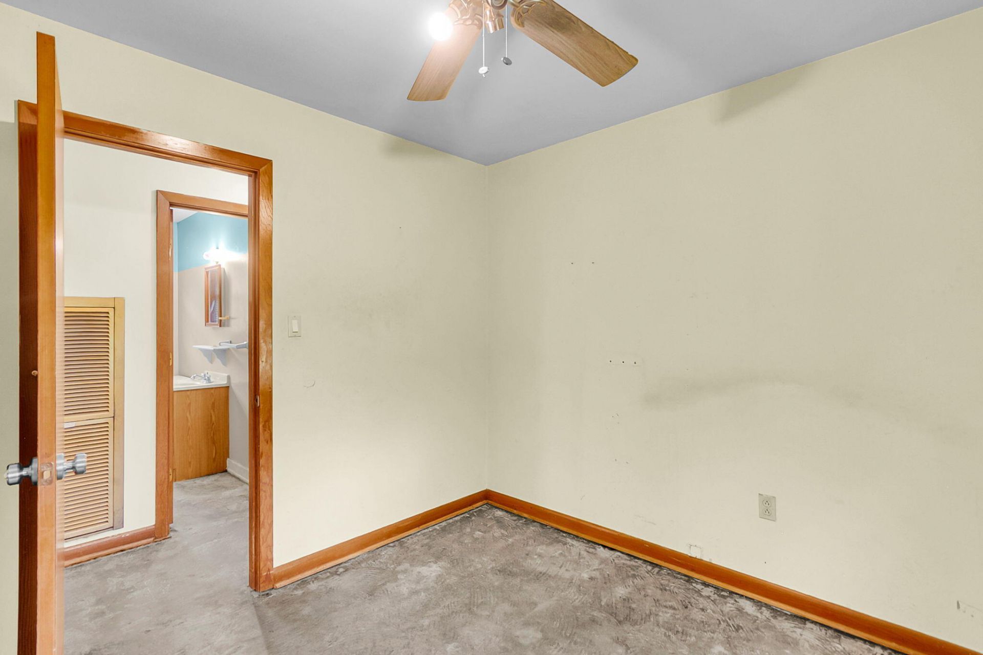 225 Laurel Avenue Photo 14