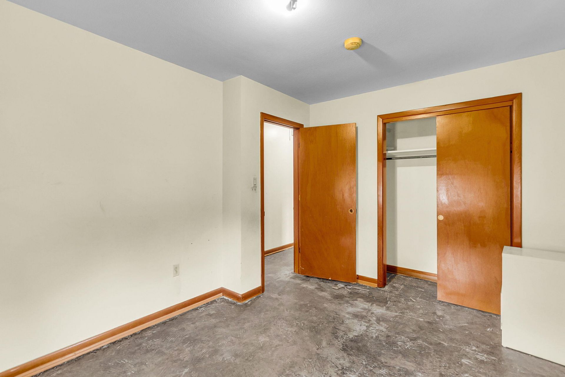 225 Laurel Avenue Photo 17
