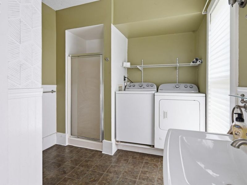426 N Sandusky, Bellevue, OH 44811 Photo 17