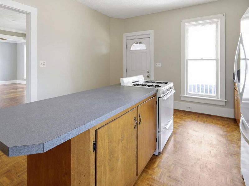426 N Sandusky, Bellevue, OH 44811 Photo 6