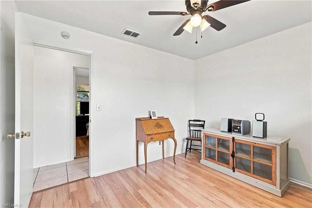 302 NW 5th Ter, Cape Coral, FL 33993 Photo