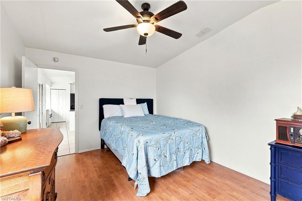 302 NW 5th Ter, Cape Coral, FL 33993 Photo