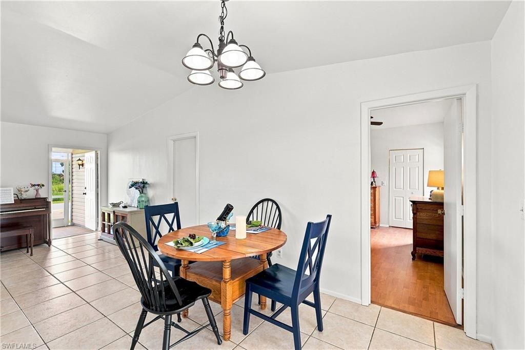 302 NW 5th Ter, Cape Coral, FL 33993 Photo