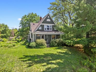 228 Summit Avenue, Center City, MN 55012